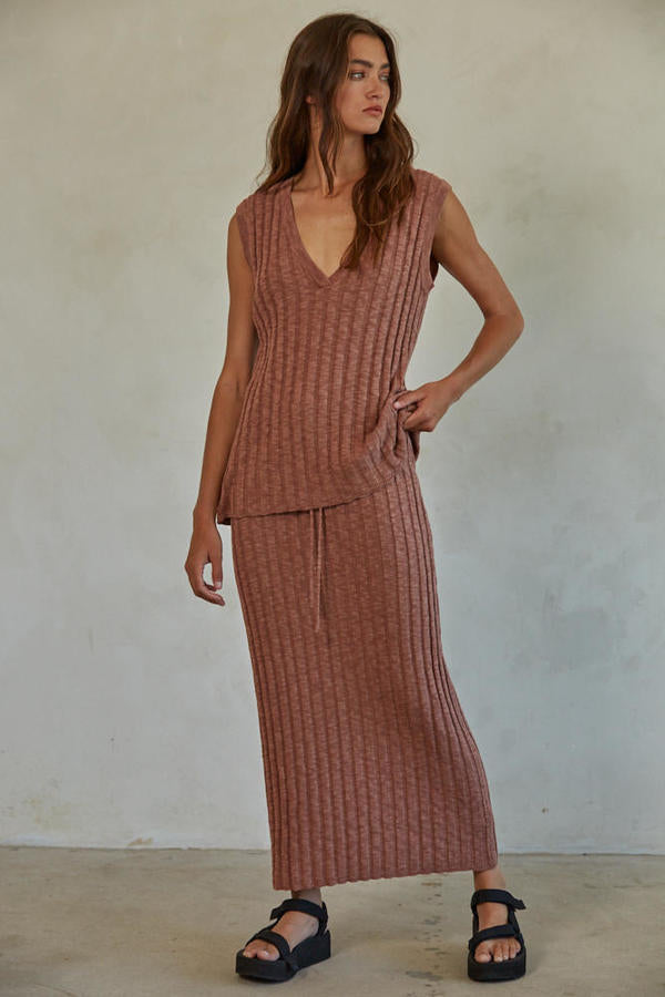 Knit Ribbed Vest and Skirt Set in Rust