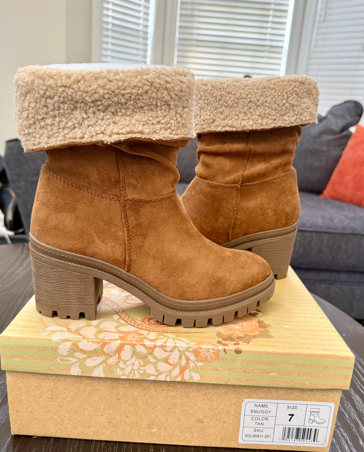 Very G Snuggie Boot in Tan
