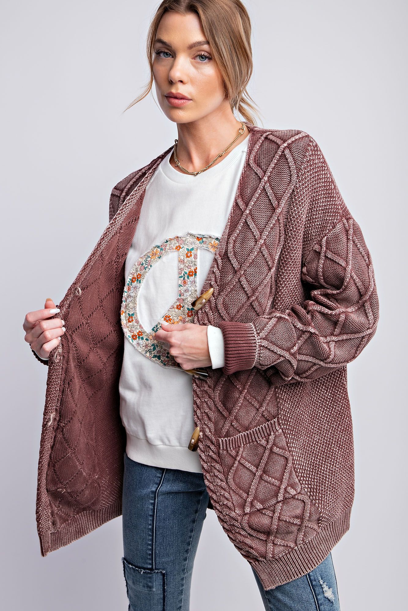 Detailed Cardigan in Cherrywood