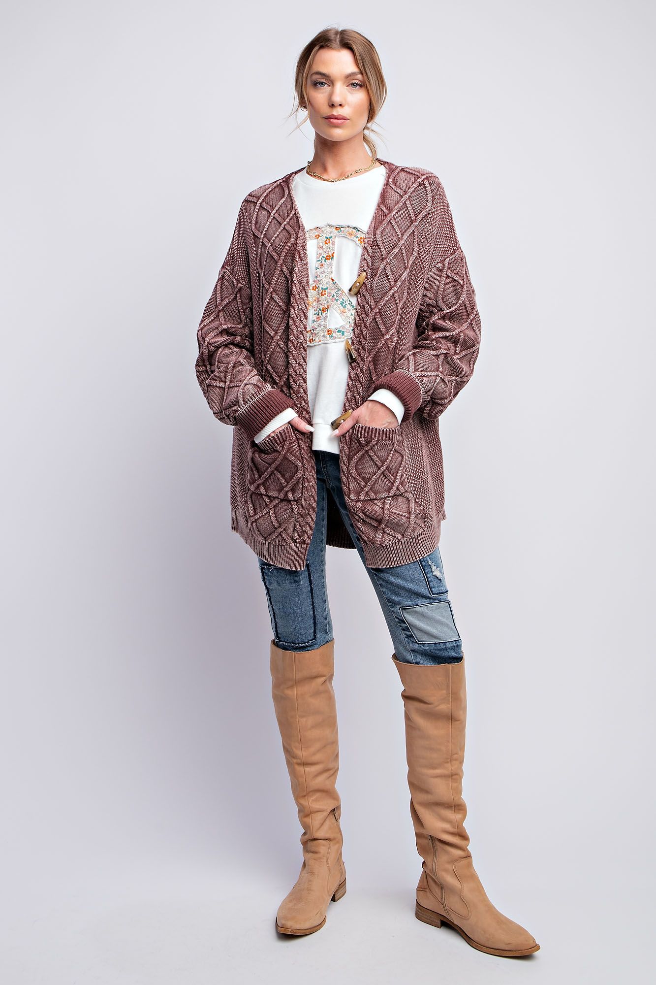 Detailed Cardigan in Cherrywood