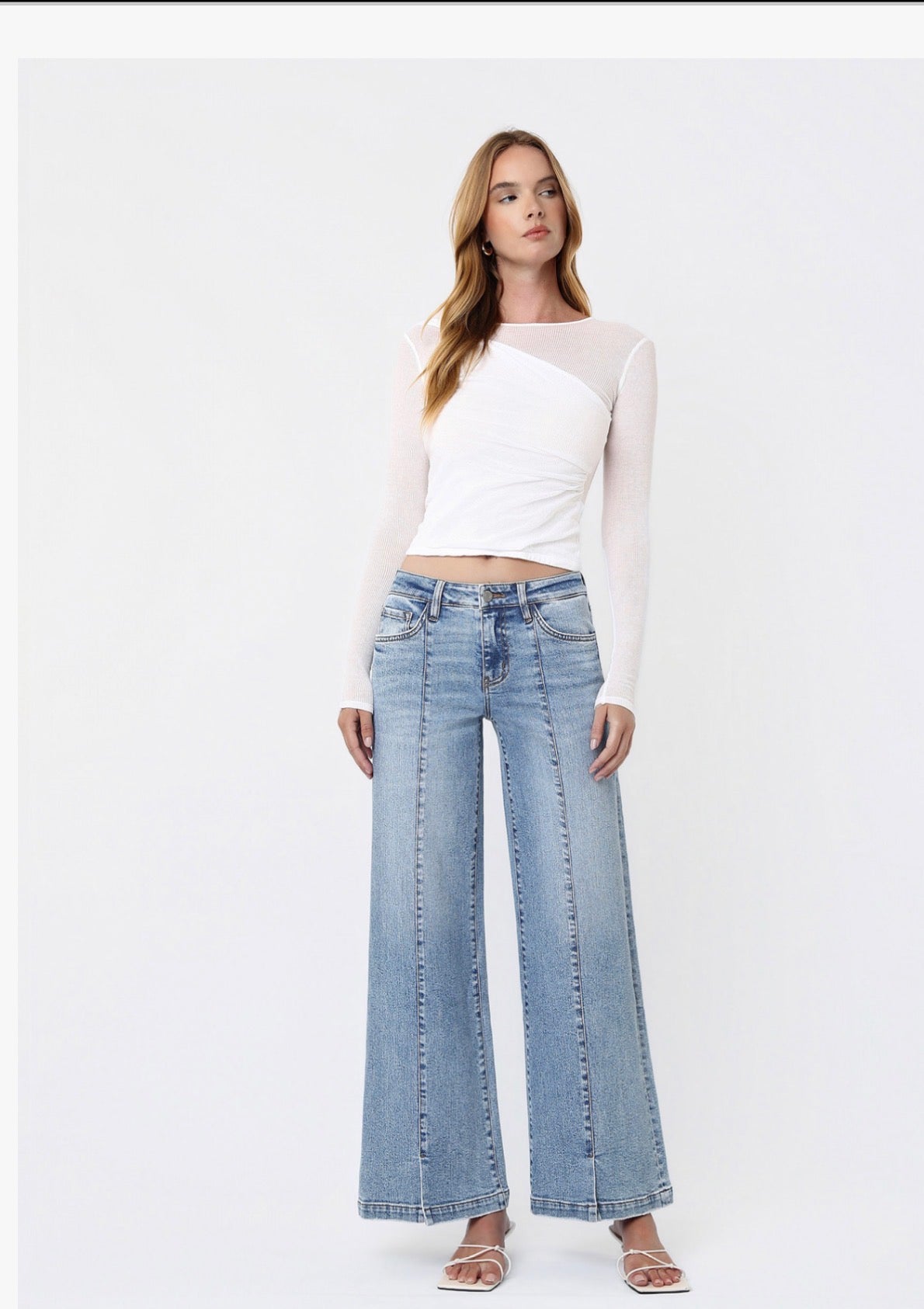 Vervet Mid Rise Front Seam Detail Jeand
