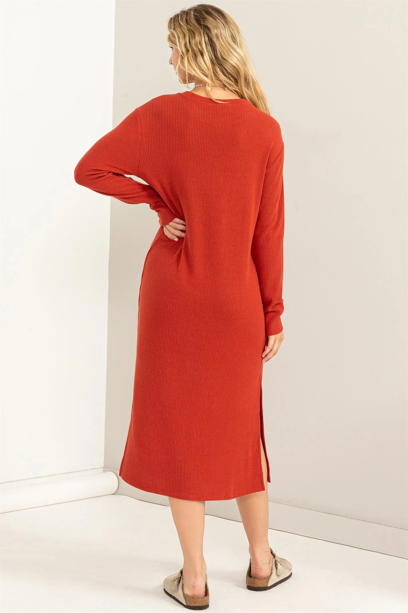 Ribbed Long Sleeve Midi Dress in Redwood