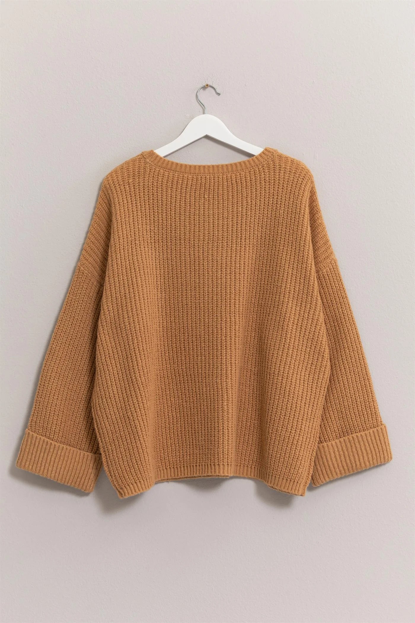 Pullover Sweater in Camel