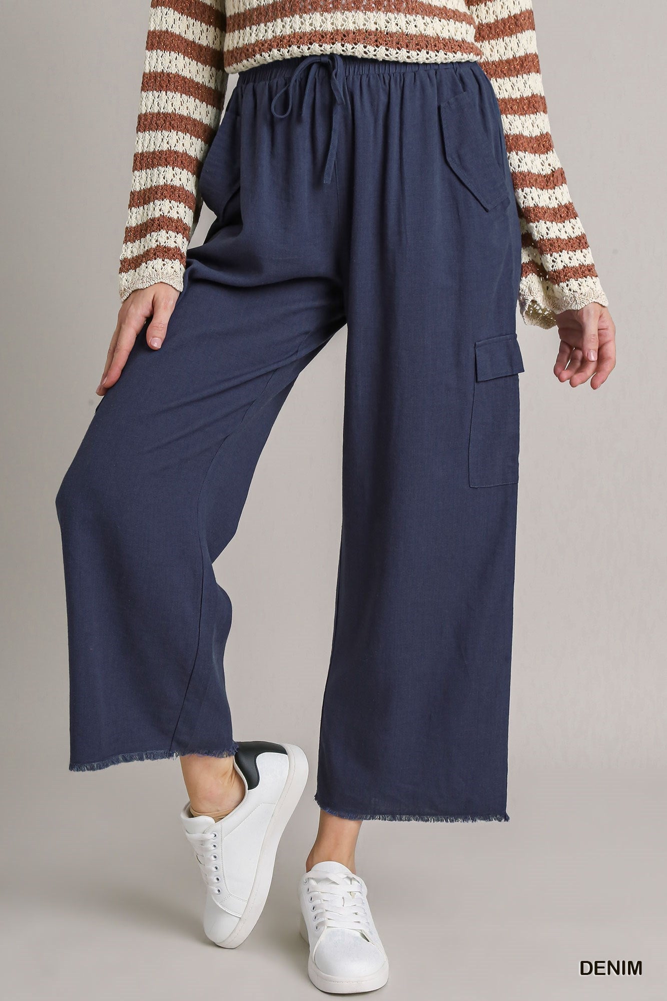 Linen Blend Cargo Pants with Frayed Hem in Navy