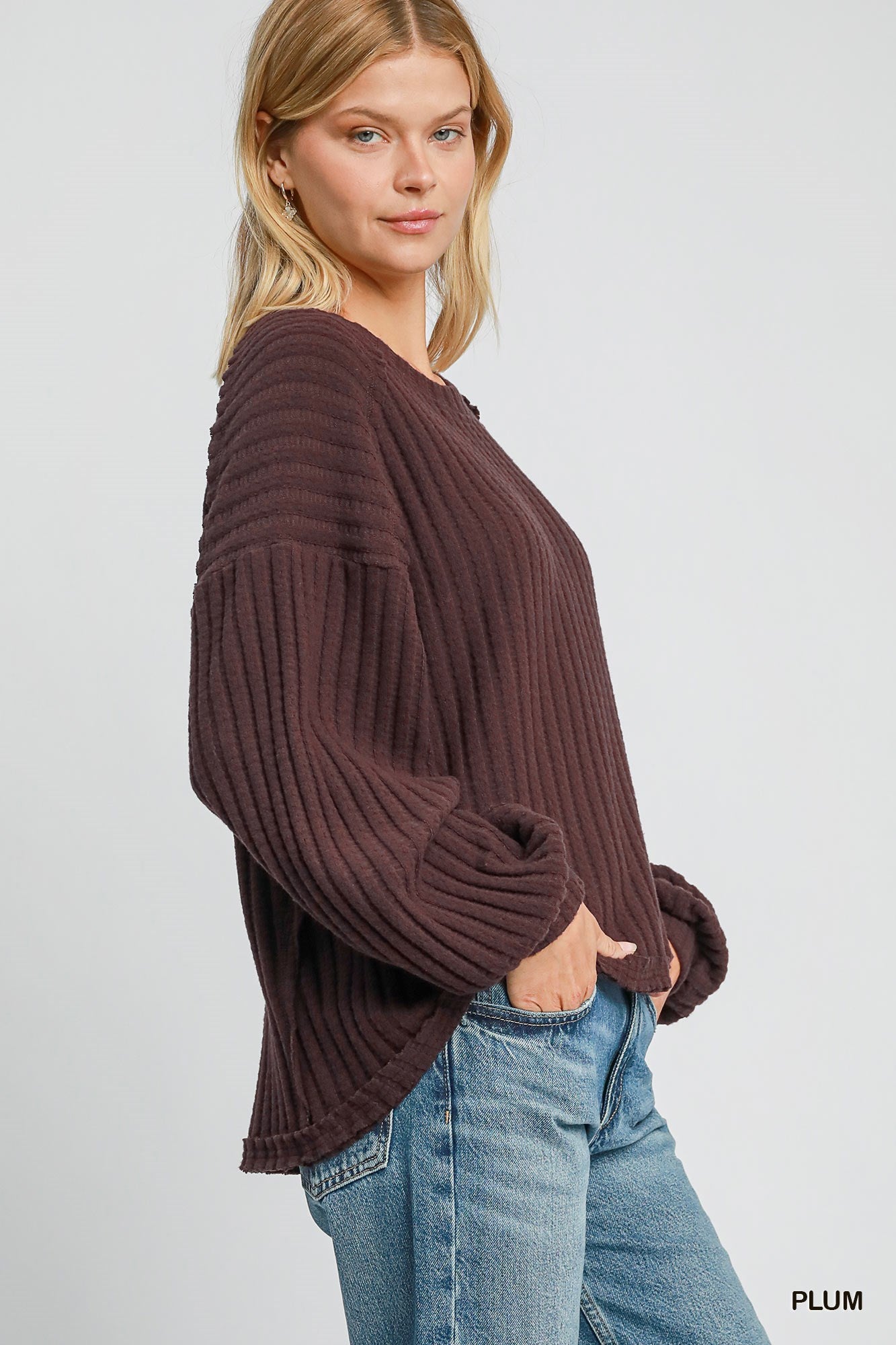 Brushed Wide Ribbed Sweater in Plum