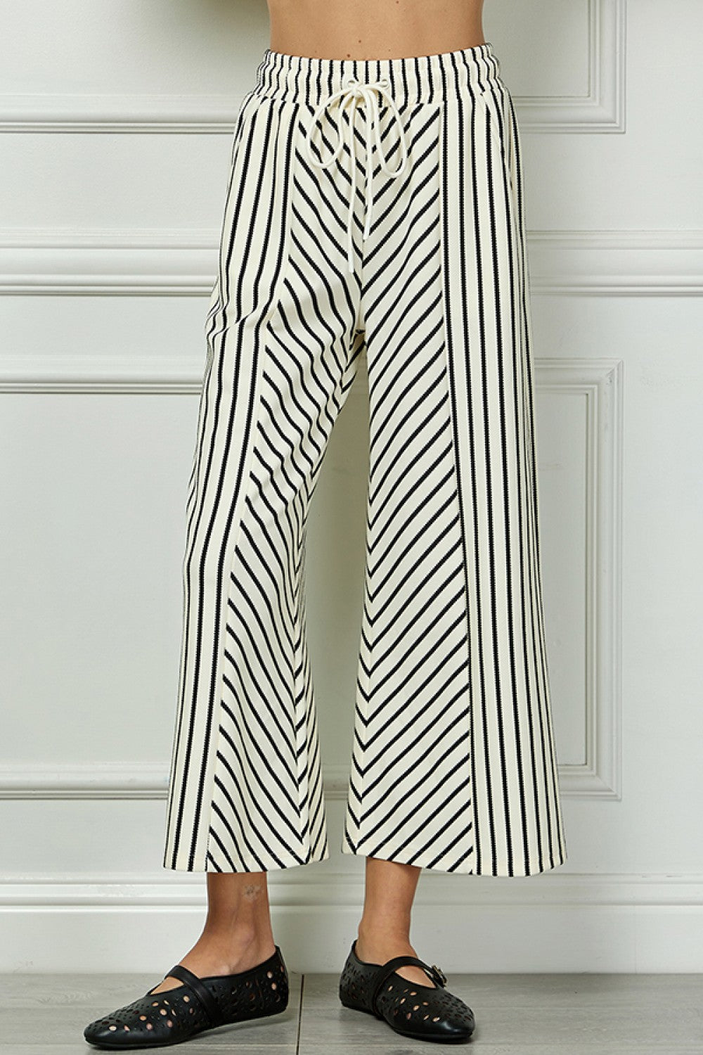 Stripe Mix Crop Pants