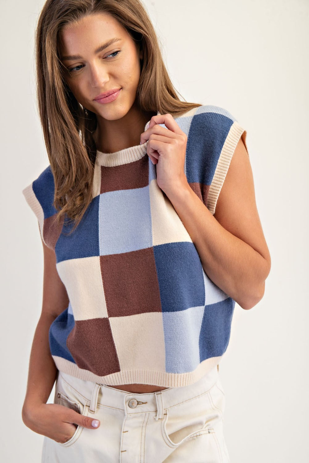 Checker Pattern Vest in Mocha Frost