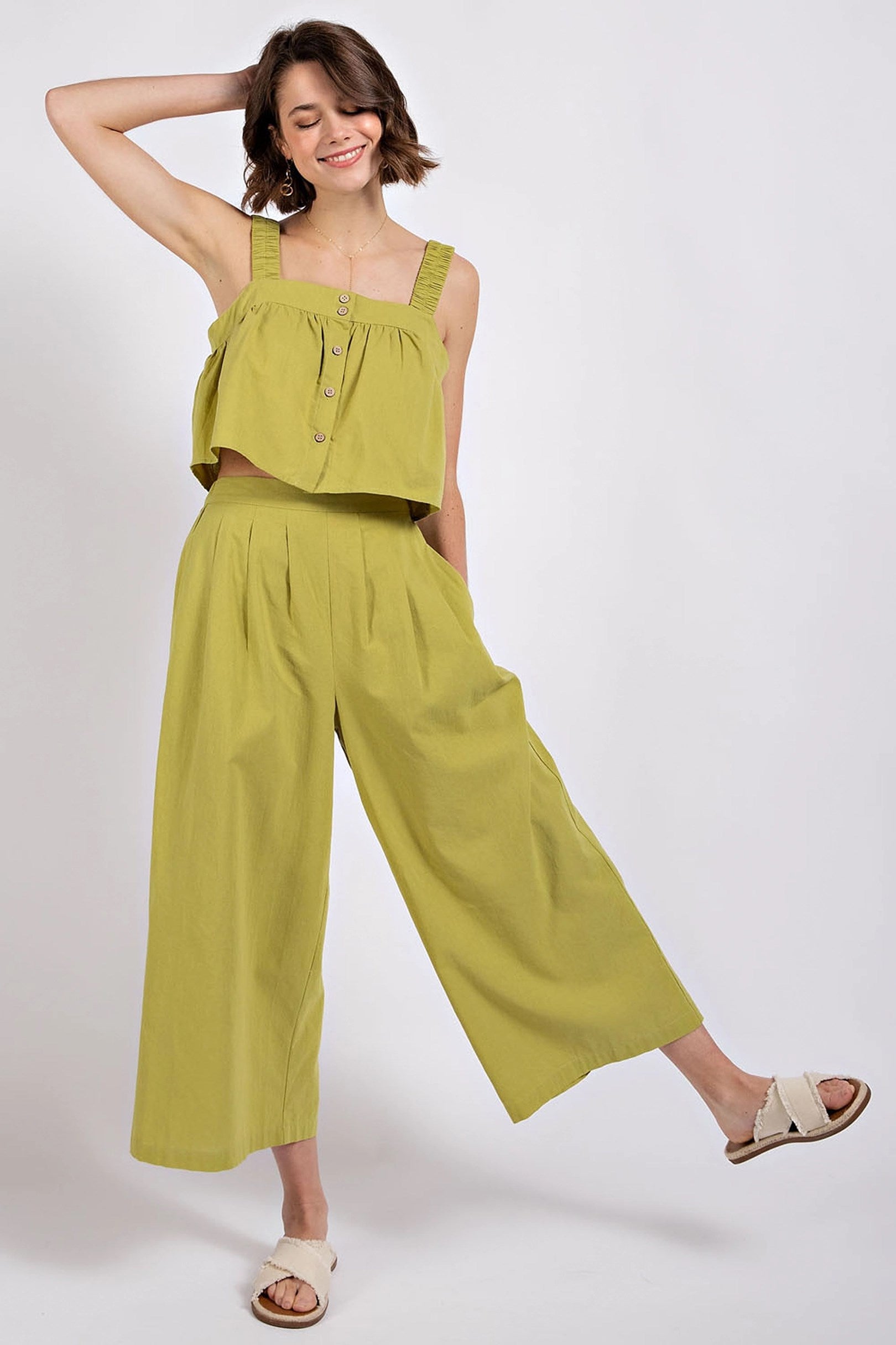 Wide Leg Pleated Crop Pants in Lime