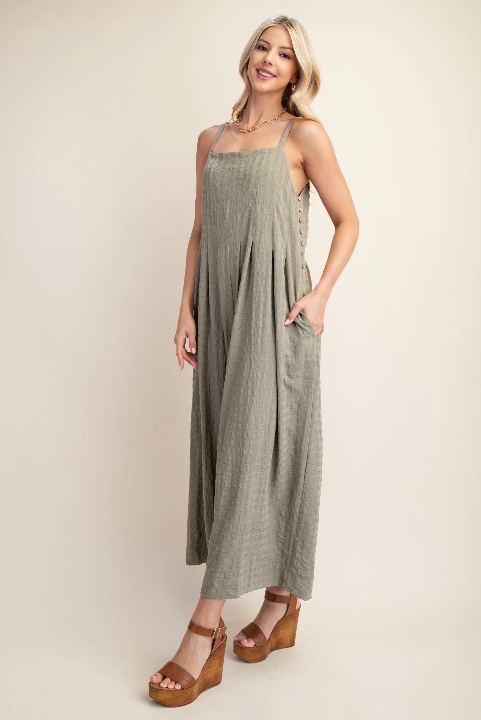 Textured Woven Sleeveless Jumpsuit in Light Olive