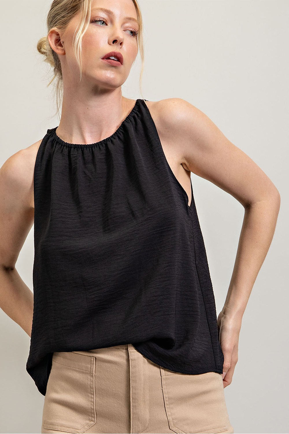Sleeveless top with Ruching in black