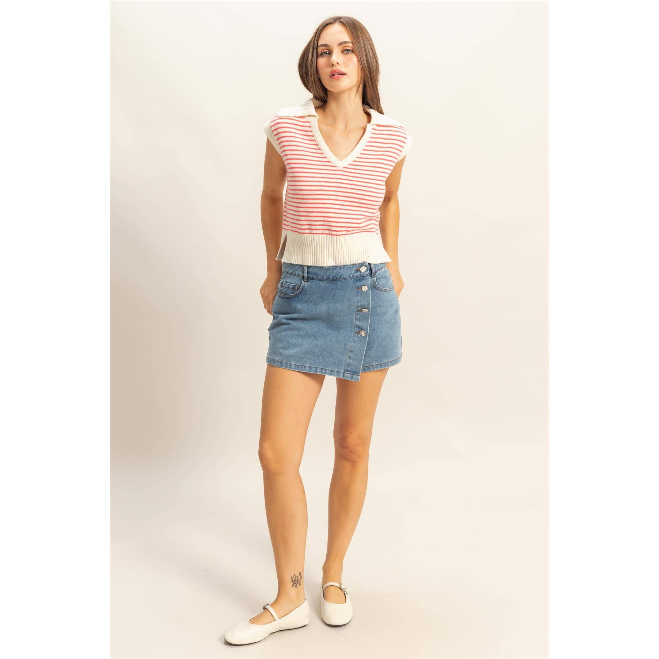 Striped Knit Collared Sleeveless Top