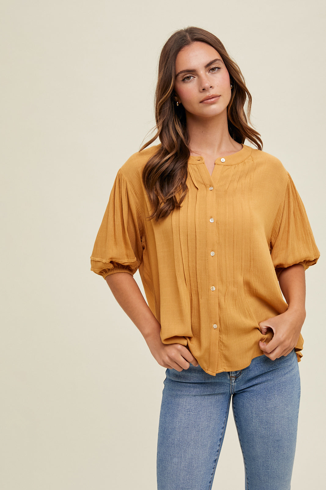 Balloon Sleeve Pleated Blouse in Two Colors