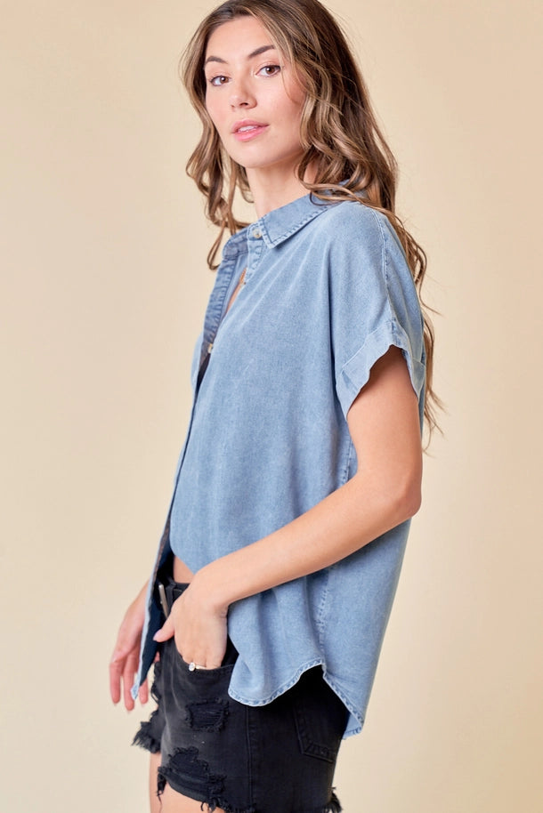 Short sleeve denim top