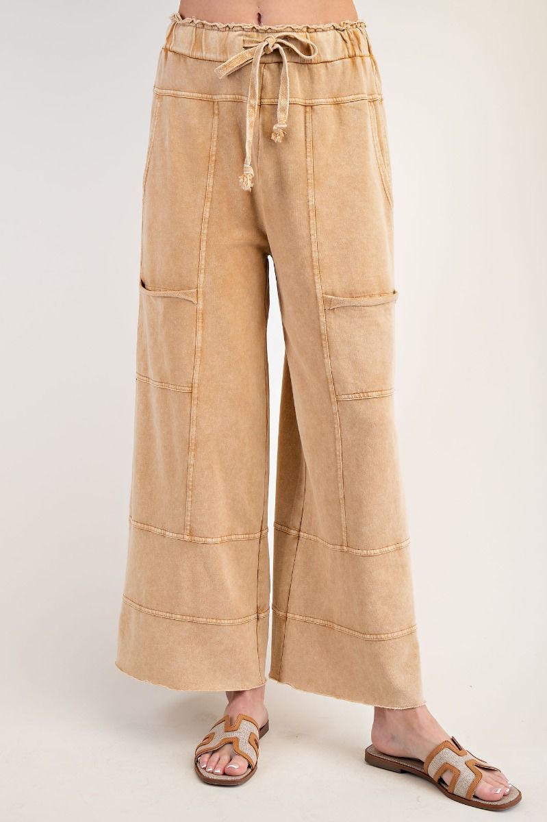 Mineral Wash Cargo Pants in Camel