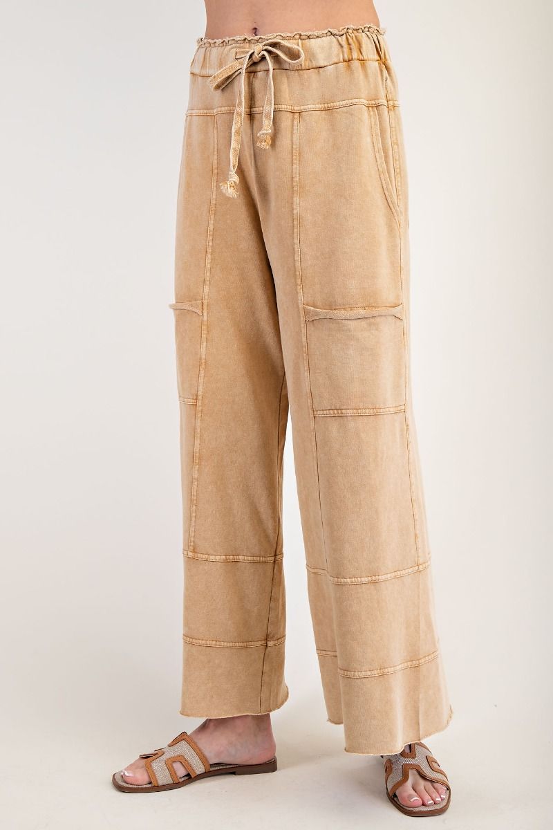 Mineral Wash Cargo Pants in Camel
