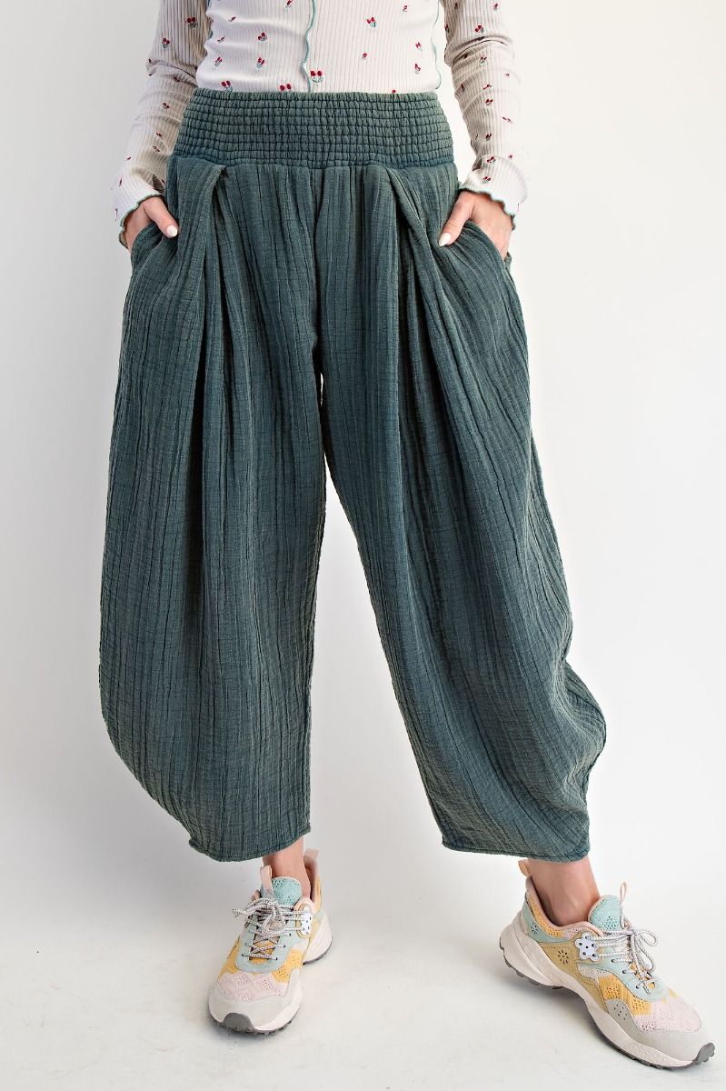 Cotton Gauze Tulip Pants in Pacific Green