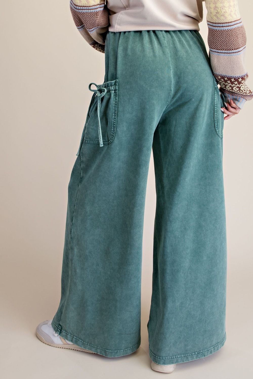 French Terry Wide Leg Cargo Pants in Pine Green