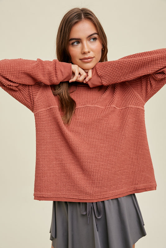 Relaxed waffle pullover in Ginger