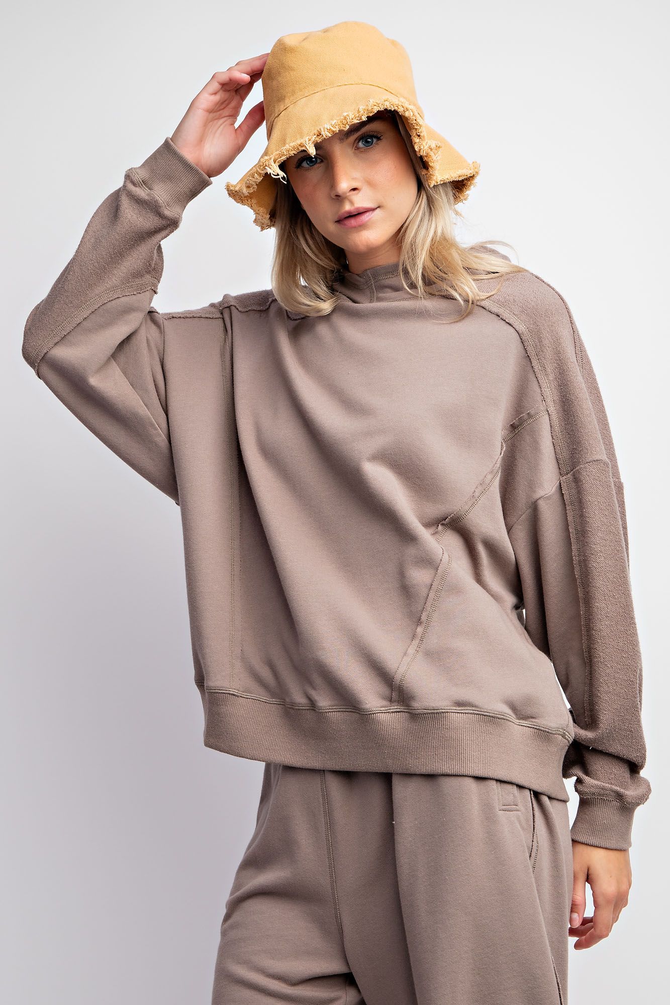 Inside out Terry Pullover in Ash Mocha