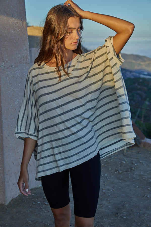 Linen Rayon Stripe Raglan Short Sleeve Top in Black