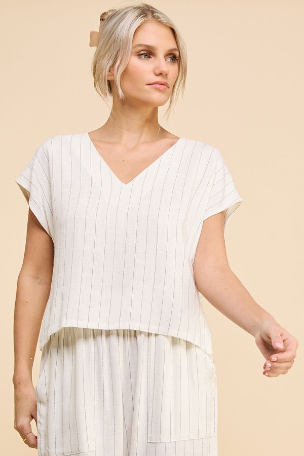 Linen Blend Pinstripe V-neck top