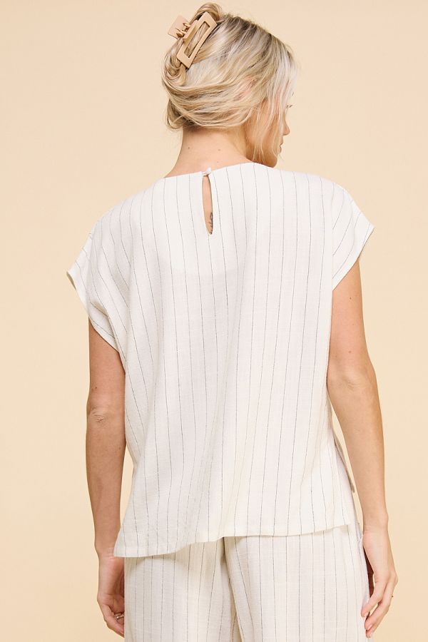 Linen Blend Pinstripe V-neck top