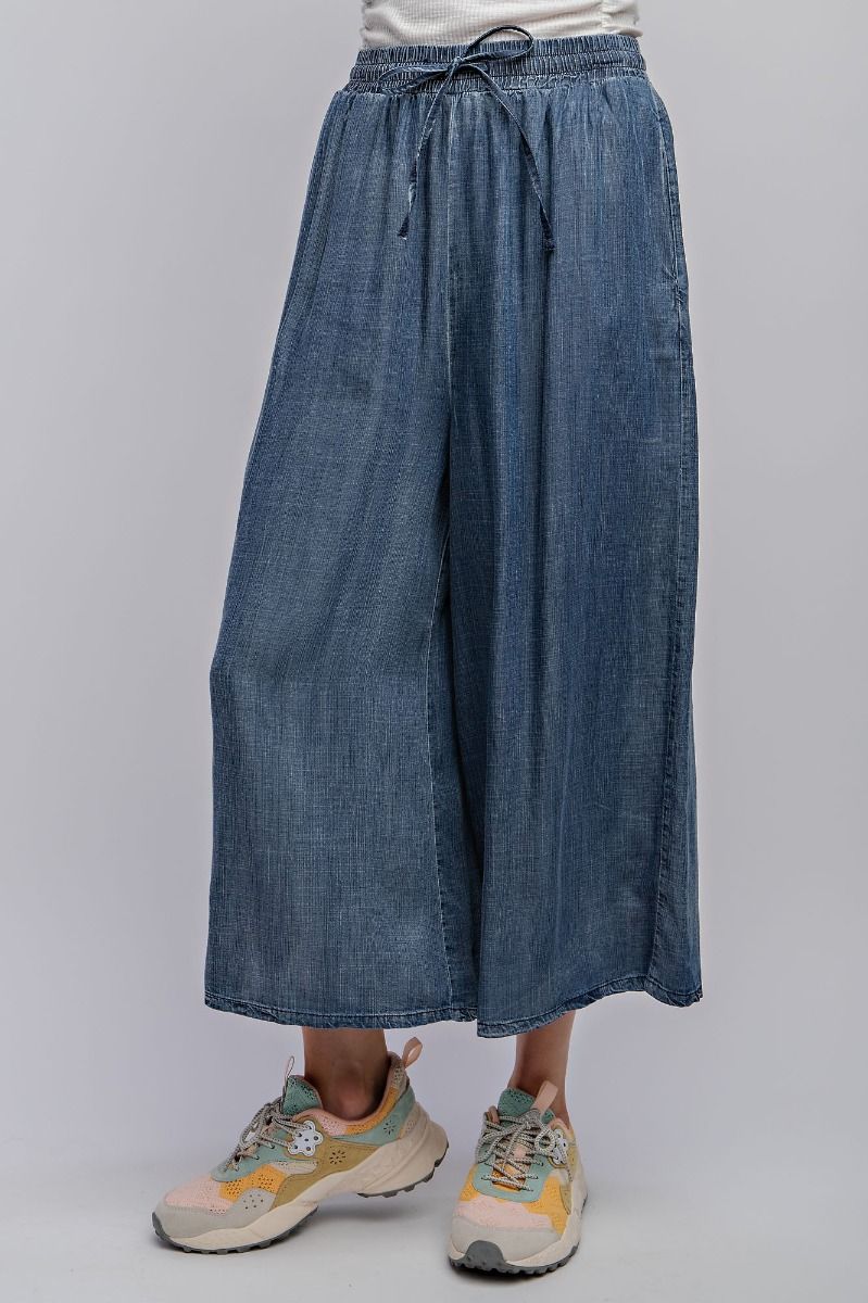 Washed Wide Leg Denim Pants